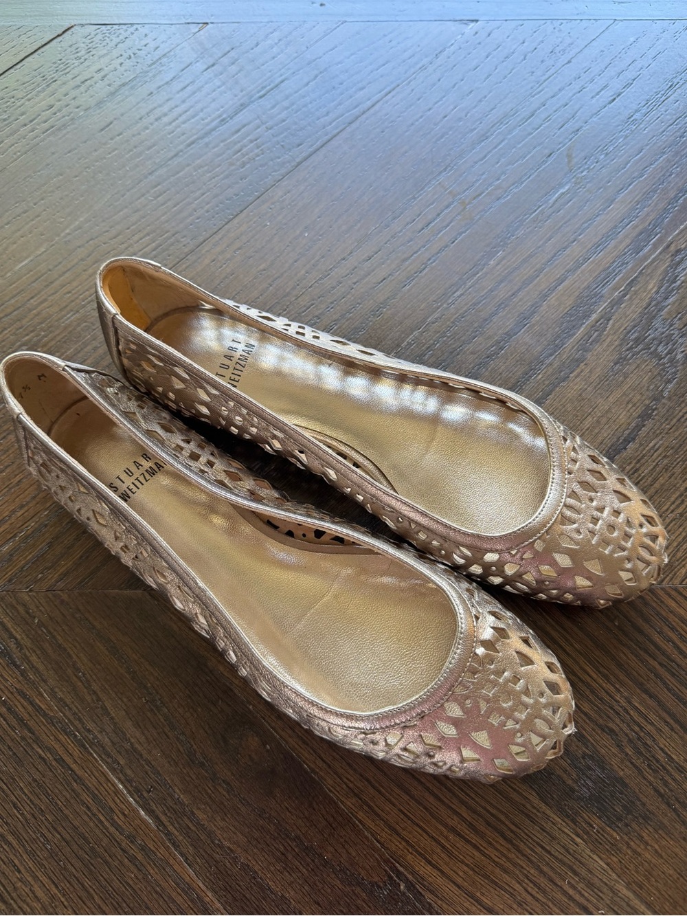 Steward Weitzman Flats
